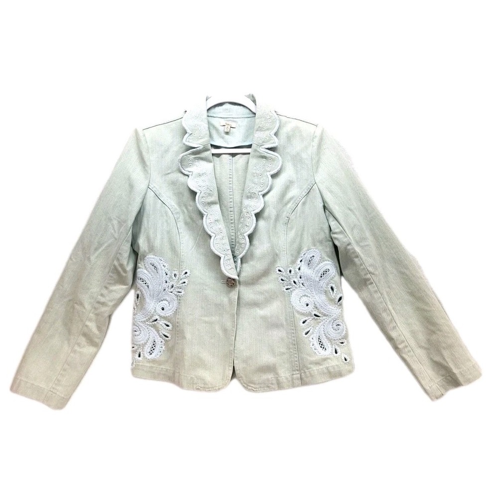 REBA Jean Jacket Womens M Blue Light Wash Denim Flower Button Eyelet Embroidered